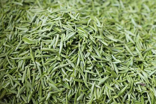 色差儀測量針形綠茗茶的顏色變化