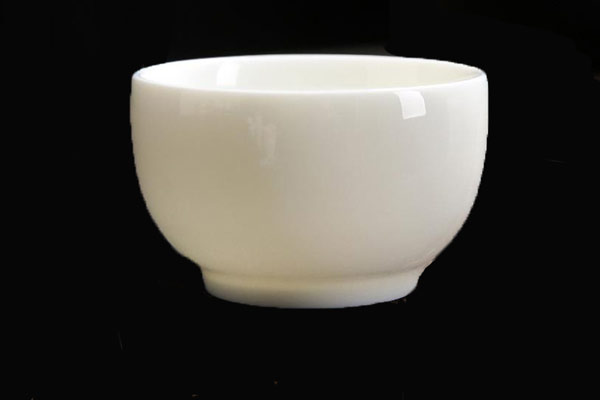 色差儀檢測透明釉日用陶瓷產品的色差