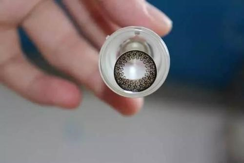 分光測(cè)色儀管控美瞳顏色品質(zhì)