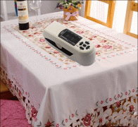 色差儀測(cè)量餐廳桌布顏色的一致性